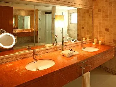 Επικοινωνία με το Blue Tulum Resort And Spa